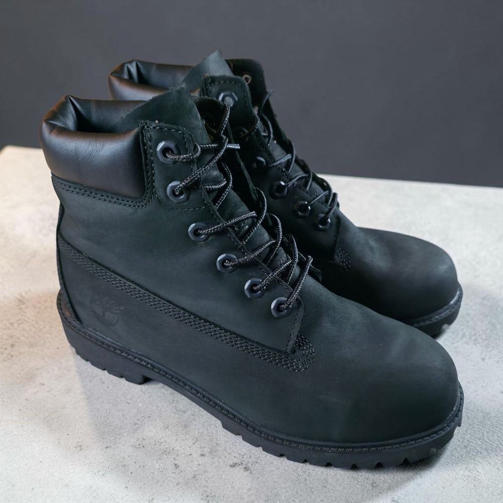 Timberland Leather Waterproof Winter Boots Triple Black Mens Size 6.5 / Womens 8